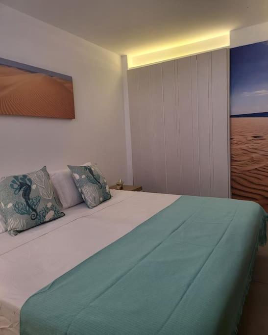 Sea Views Playa Del Ingles Beach Lovers 2 Apartment San Bartolome Bagian luar foto